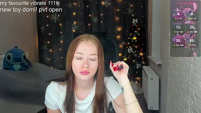 Hot Mia  online show from 12-08-24, 12:19