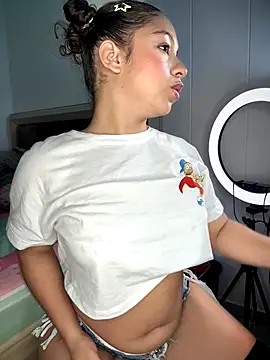 Shara dreams online show from 09-14-25, 12:32