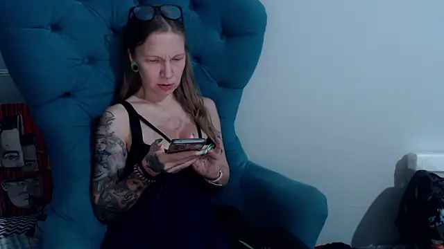 alexandra zaryanova online show from 02-11-25, 03:18