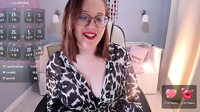 Charmy Gracy online show from 02-16-25, 04:42