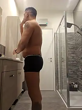 Snapshot of kekko-1982 chatting on 01-11-25, 09:26 kekko-1982 online show from 01-11-25, 09:26