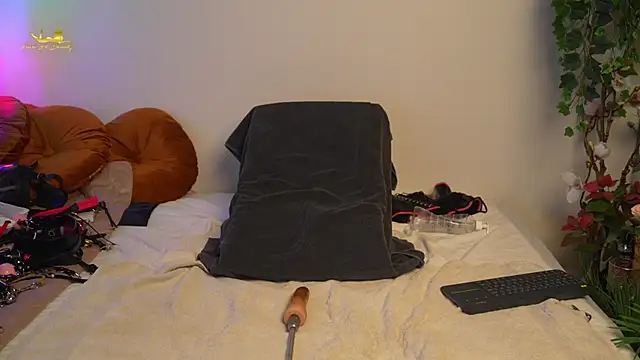 lacie le beauty online show from 03-18-25, 05:21