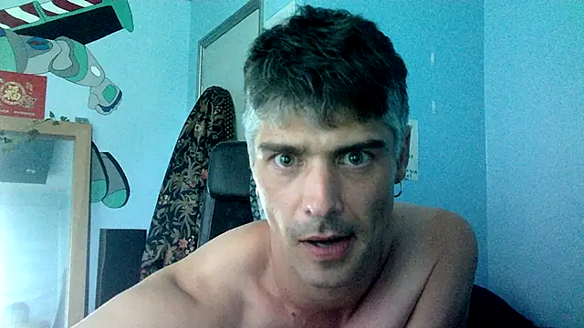 houseofbrats online show from 06-29-26, 12:05