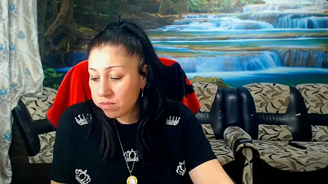 Snapshot of MoistMady chatting on 04-14-26, 08:37 MoistMady online show from 04-14-26, 08:37