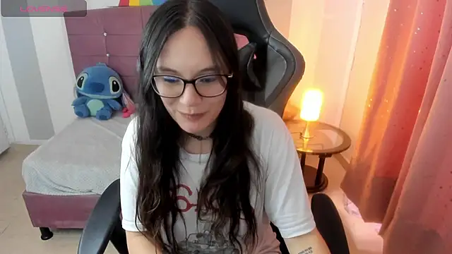 Snapshot of Wanda_sg chatting on 07-30-26, 01:43 Wanda sg online show from 07-30-26, 01:43