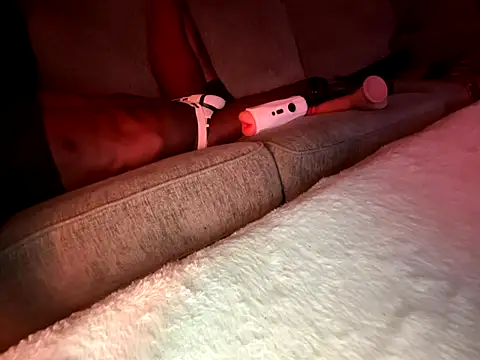 Snapshot of Bakerbunns chatting on 09-10-25, 09:31 Bakerbunns online show from 09-10-25, 09:31