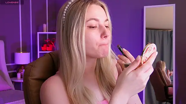 elinanortas online show from 01-30-25, 01:11