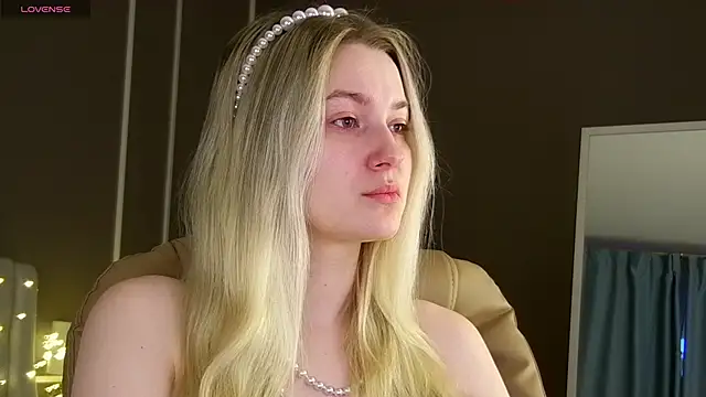 elinanortas online show from 03-08-25, 01:06