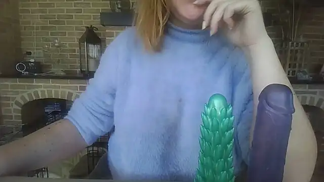 Snapshot of LiquidLeonie chatting on 03-15-26, 11:38 LiquidLeonie online show from 03-15-26, 11:38