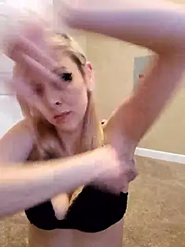 AmethystFoxx online show from 01-12-26, 10:26