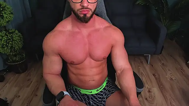 Snapshot of marcobadass chatting on 03-11-25, 01:37 marcobadass online show from 03-11-25, 01:37
