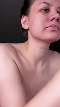 NinaVI online show from 01-26-25, 05:55