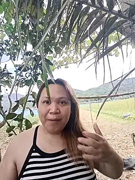 Snapshot of Sweet_asian_kylie chatting on 10-29-25, 04:26 Sweet asian kylie online show from 10-29-25, 04:26