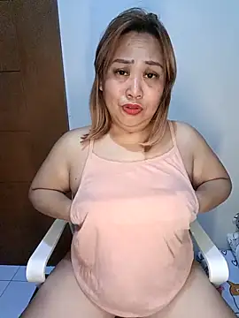 Snapshot of Sweet_asian_kylie chatting on 02-13-26, 07:10 Sweet asian kylie online show from 02-13-26, 07:10