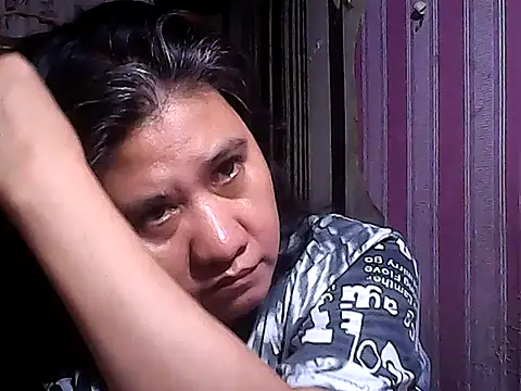 sweetsosie18 online show from 10-09-25, 04:49