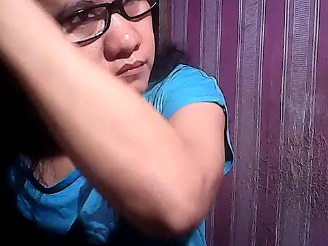 sweetsosie18 online show from 10-11-25, 08:07