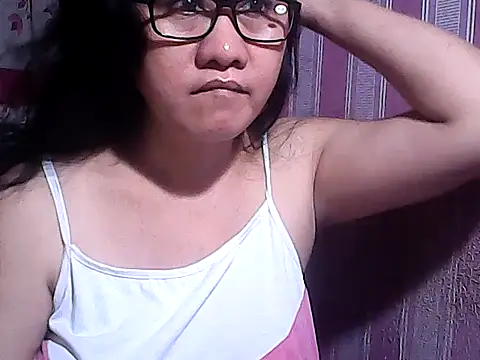 sweetsosie18 online show from 10-29-25, 12:18