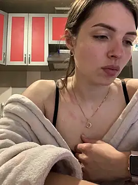 SeducingYoghourt online show from 04-06-26, 03:57