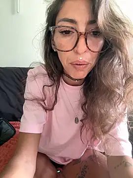 amanilouve online show from 03-22-26, 01:58