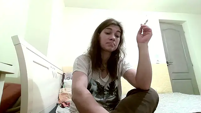 Snapshot of MercyLove chatting on 12-21-24, 11:22 MercyLove online show from 12-21-24, 11:22
