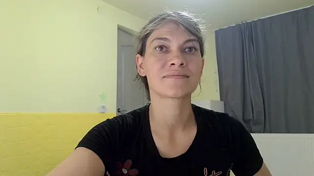 Snapshot of MercyLove chatting on 09-21-25, 02:19 MercyLove online show from 09-21-25, 02:19