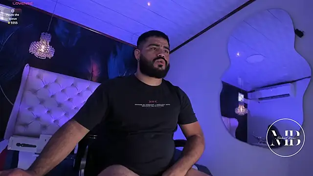 MichaelBear  online show from 10-09-25, 02:15