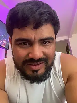 Snapshot of MichaelBear_ chatting on 01-07-26, 09:06 MichaelBear online show from 01-07-26, 09:06