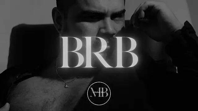 Snapshot of MichaelBear_ chatting on 02-17-26, 06:25 MichaelBear online show from 02-17-26, 06:25