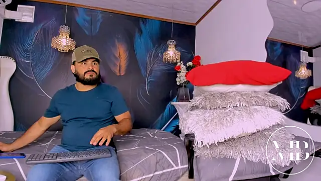 Snapshot of MichaelBear_ chatting on 02-28-26, 12:06 MichaelBear online show from 02-28-26, 12:06