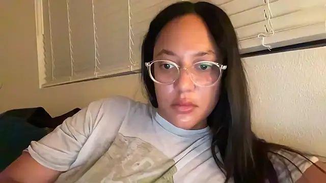 dreamyriri online show from 07-25-26, 12:36