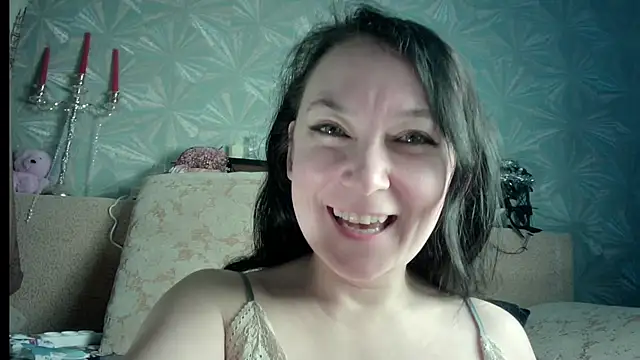 Snapshot of Ria_23 chatting on 01-19-25, 01:43 Ria 23 online show from 01-19-25, 01:43