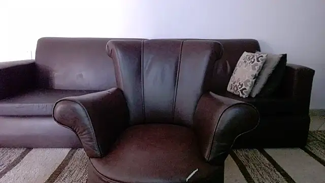 Linda1975 online show from 09-17-25, 11:01