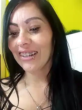 Snapshot of Tania_mature chatting on 01-06-25, 07:13 Tania mature online show from 01-06-25, 07:13