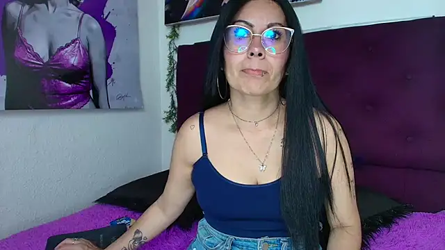 Tania mature online show from 07-18-26, 06:01