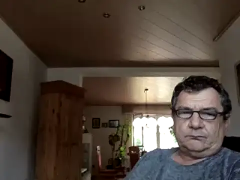 Snapshot of Nobbie444 chatting on 07-21-26, 10:28 Nobbie444 online show from 07-21-26, 10:28