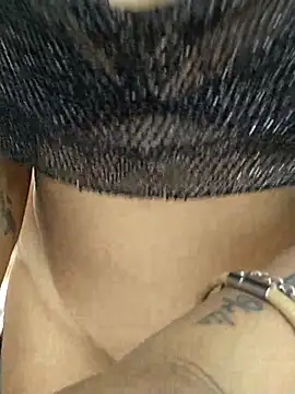 sasha hot98 online show from 11-16-25, 08:36