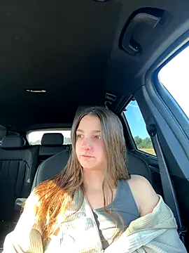 DoriDeluxe66 online show from 09-19-25, 07:43