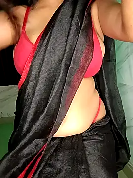 Snapshot of Ms_Divya chatting on 01-26-25, 07:32 Ms Divya online show from 01-26-25, 07:32