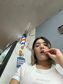 Snapshot of Sarita-candy chatting on 07-28-26, 01:12 Sarita-candy online show from 07-28-26, 01:12