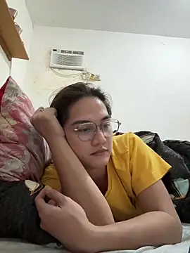 Snapshot of MarieLoveGlamorous chatting on 03-15-26, 11:49 MarieLoveGlamorous online show from 03-15-26, 11:49