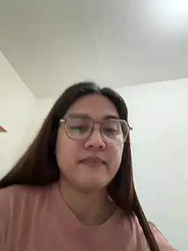 Snapshot of MarieLoveGlamorous chatting on 05-28-26, 02:25 MarieLoveGlamorous online show from 05-28-26, 02:25