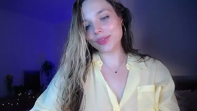 Snapshot of Sara_Browney chatting on 07-04-26, 01:34 Sara Browney online show from 07-04-26, 01:34