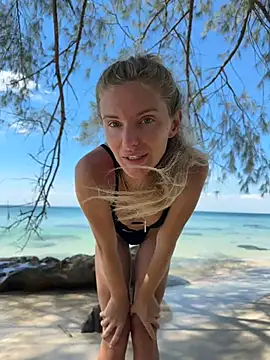 neighbours love online show from 01-16-25, 06:35