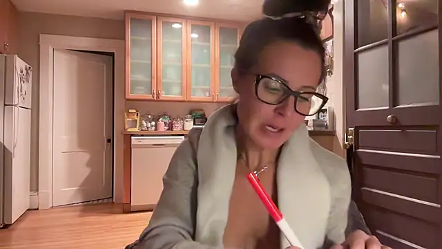 yourmorningwakeupcall online show from 12-23-24, 12:57