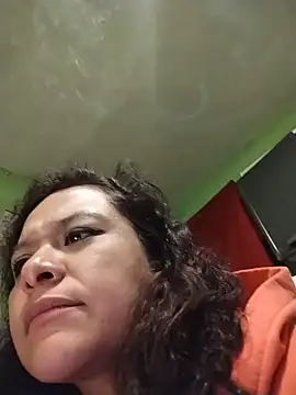 AlexisC0918 online show from 06-24-26, 04:00