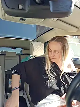 Bondgirl 013 online show from 10-04-25, 09:07