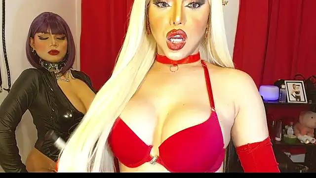 Snapshot of kanariHillson chatting on 07-31-26, 10:42 kanariHillson online show from 07-31-26, 10:42