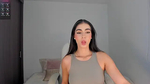 Snapshot of RebeccaBaxter chatting on 02-08-25, 03:30 RebeccaBaxter online show from 02-08-25, 03:30