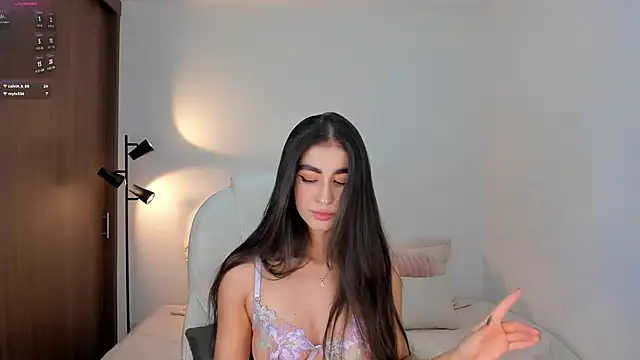 Snapshot of RebeccaBaxter chatting on 02-06-26, 02:16 RebeccaBaxter online show from 02-06-26, 02:16