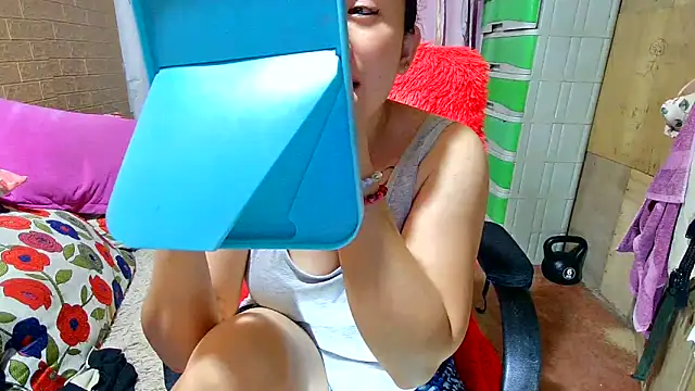 M e c e l online show from 03-19-25, 03:08